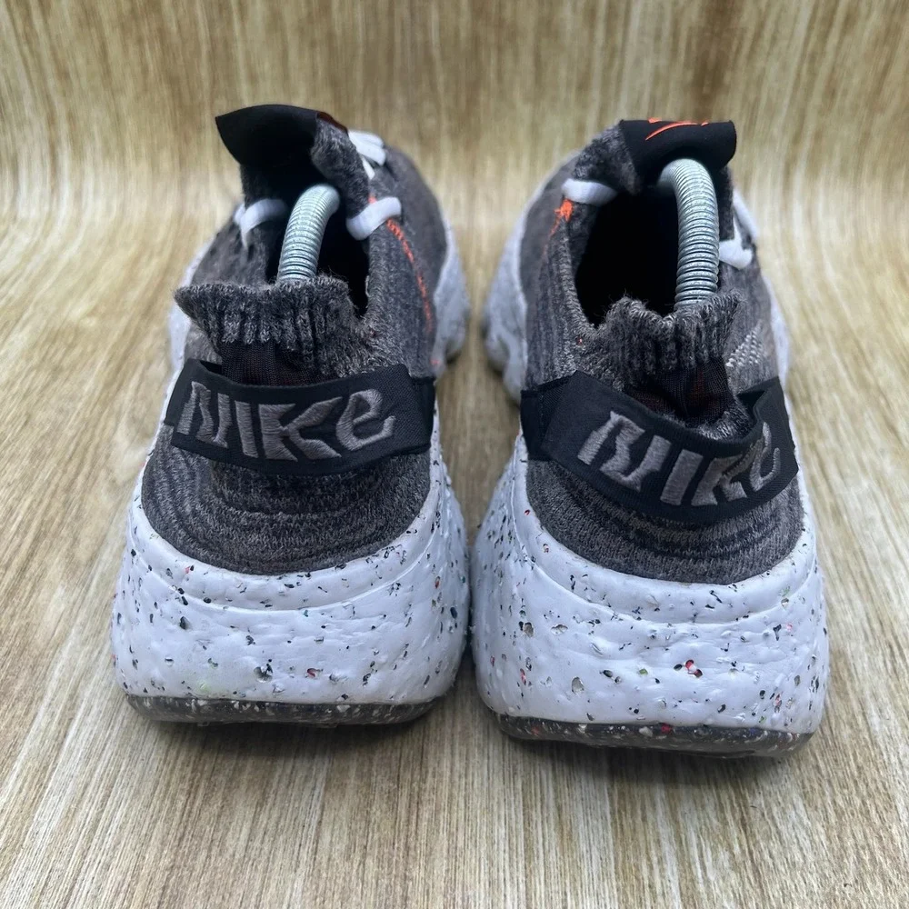 Nike Space Hippie 04 Men's Size 10 Iron Grey Shoes Sneakers Casual CZ6398-002